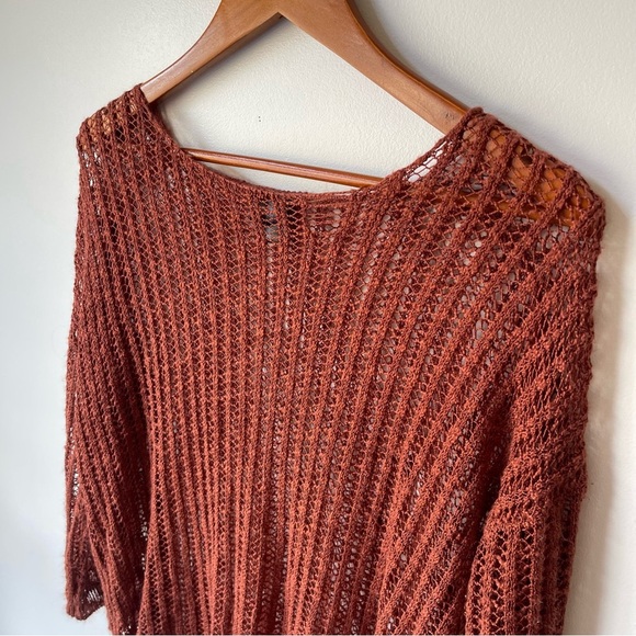Free People Women's Brown Open Knit Pullover Sweater Long Sleeve Scoop Neck - Picture 3 of 4